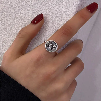 Set of 4 Adjustable Women’s Rings – Vintage Minimalist Style