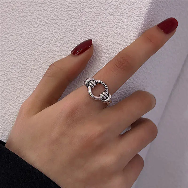 Set of 4 Adjustable Women’s Rings – Vintage Minimalist Style